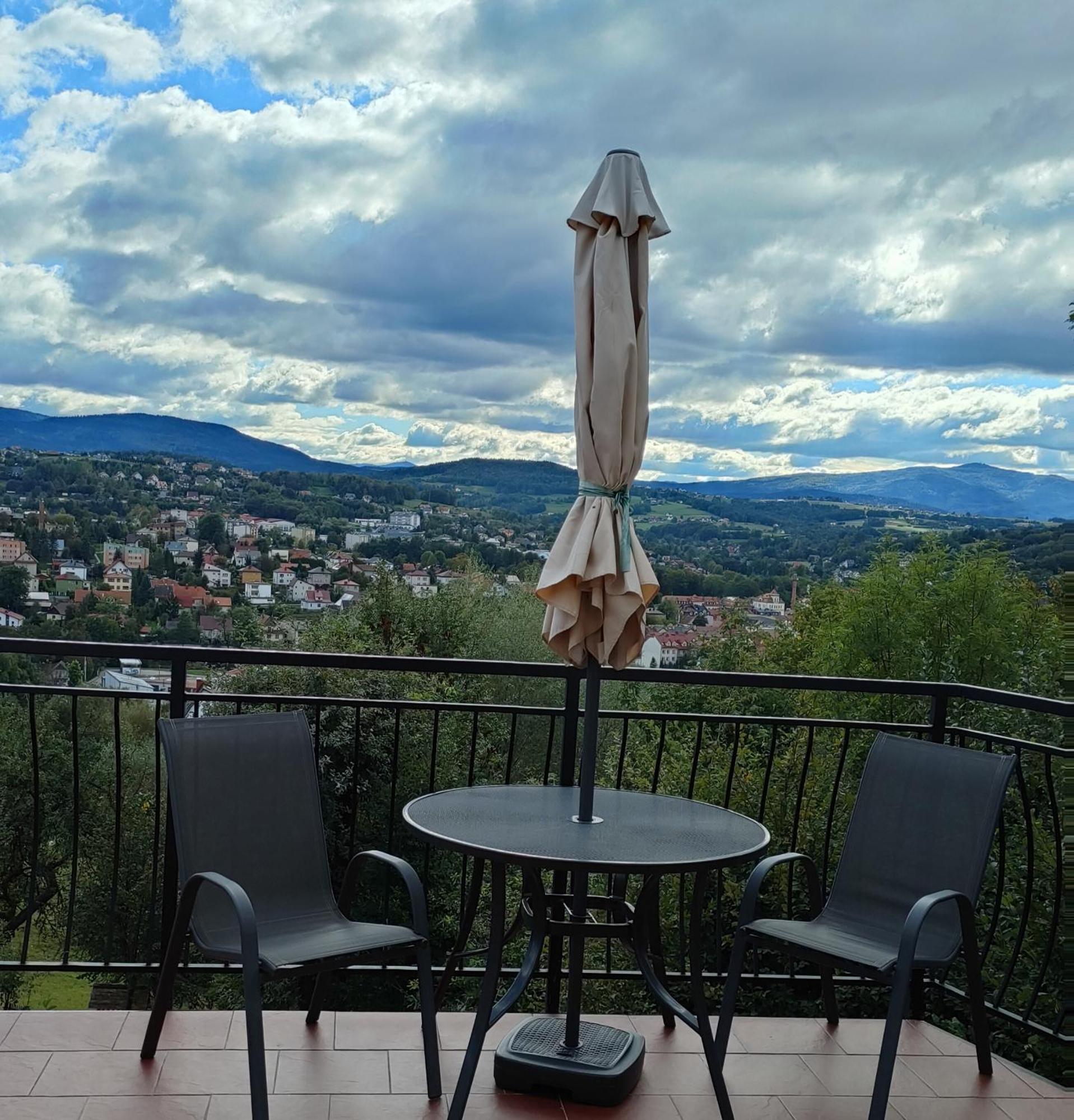 Mieszkanko Z Tarasem Limanowa Exteriér fotografie